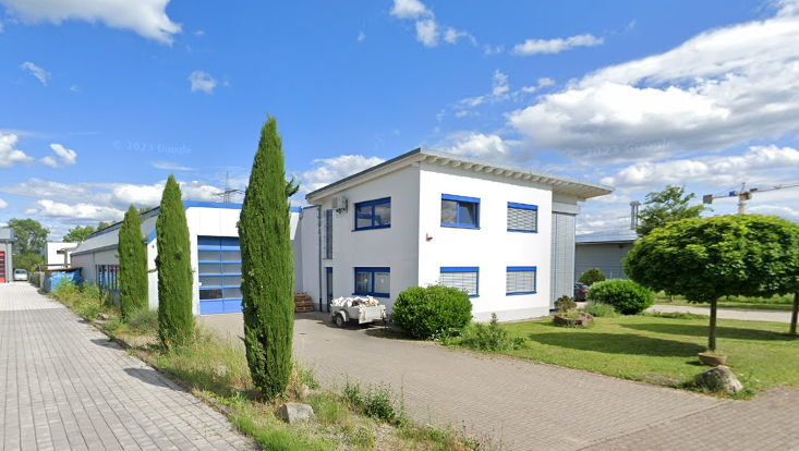 Global pharma logistics